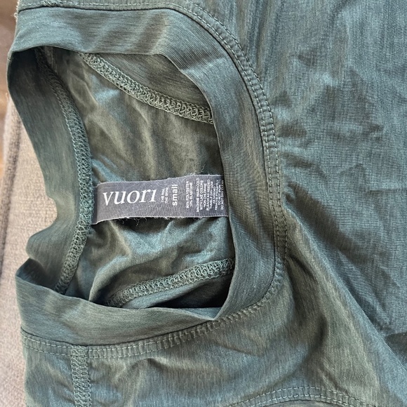 Vuori Mod tank top dark green women’s XS performance Razorback sleeveless - Picture 5 of 5